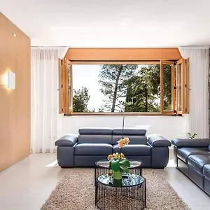 Pecine Apartman